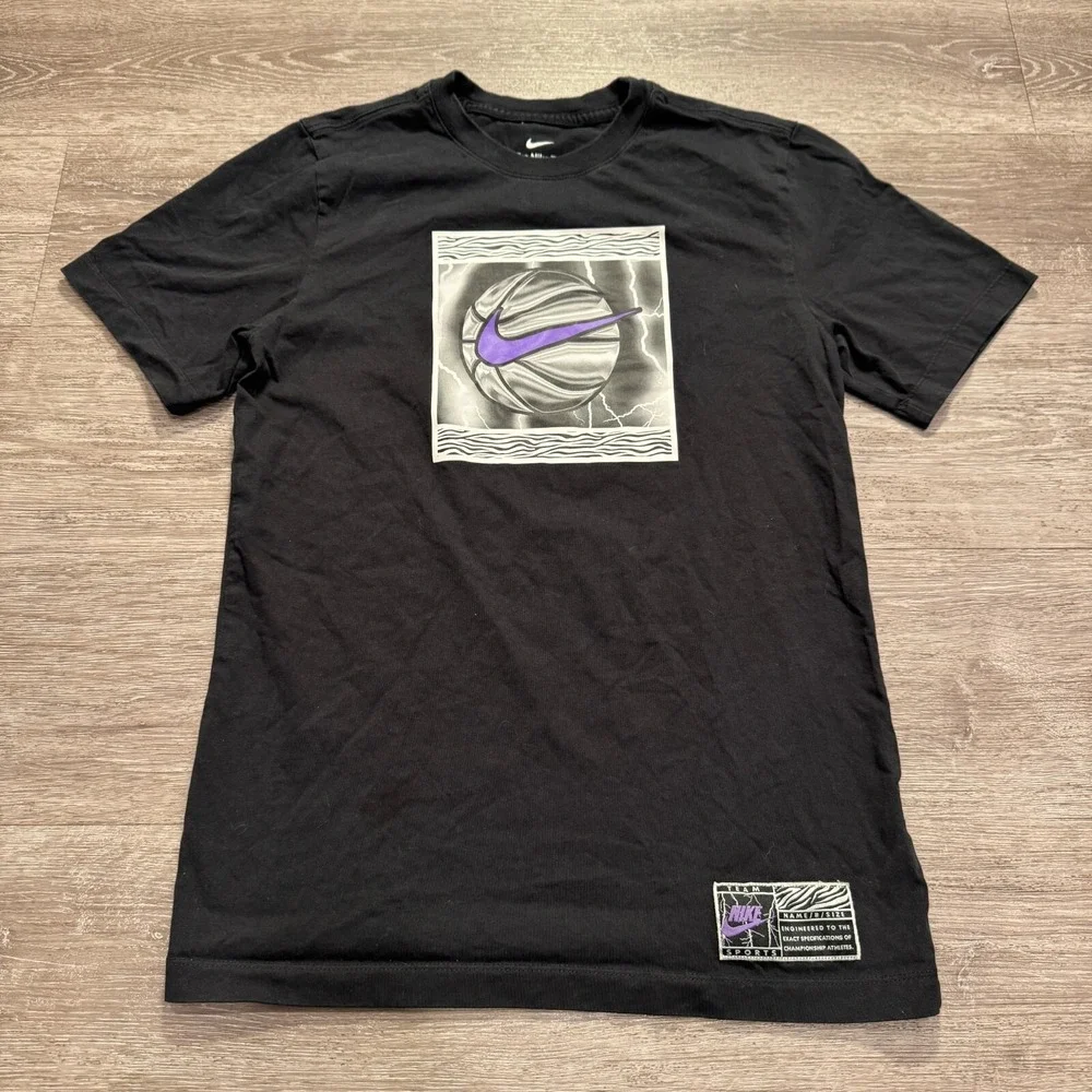 Nike Shirt Mens Small Black Team Sports Basketball Swoosh Graphic Print‎ Logo